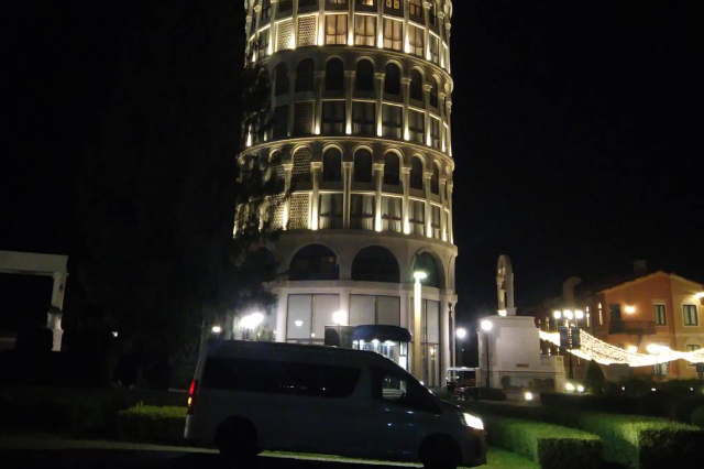 เช่ารถตู้ เช่ารถตู้โคราช เช่ารถตู้กรุงเทพ เช่ารถตู้พร้อมคนขับ เช่ารถตู้ดอนเมือง เช่ารถตู้สนามบินสุวรรณภูมิ เช่ารถตู้ VIP พร้อมคนขับ กรุงเทพ โคราช